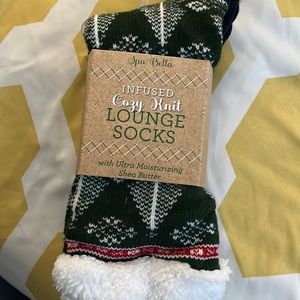 Shea Butter Lounge Socks